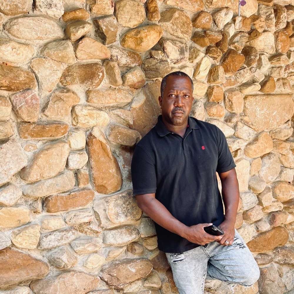 Meet your Posher, Harold